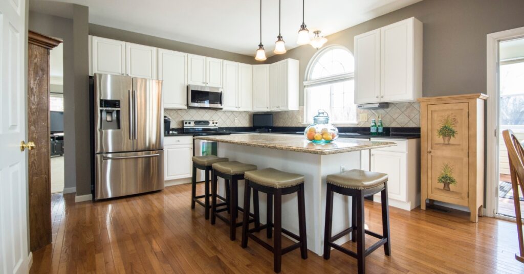 Upgrade Your Kitchen With Cabinet Door Replacement